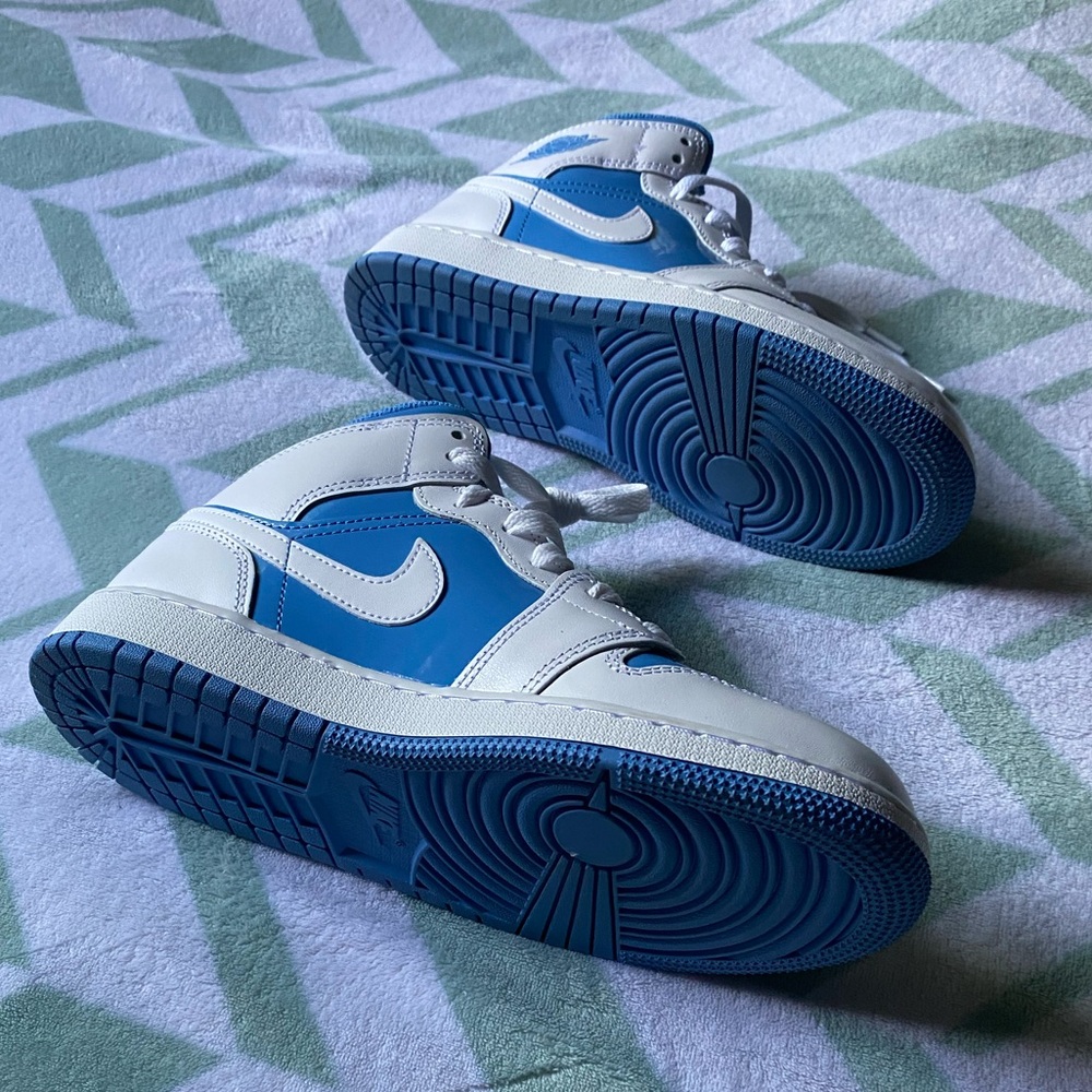 Jordan's - Picture 3 of 6